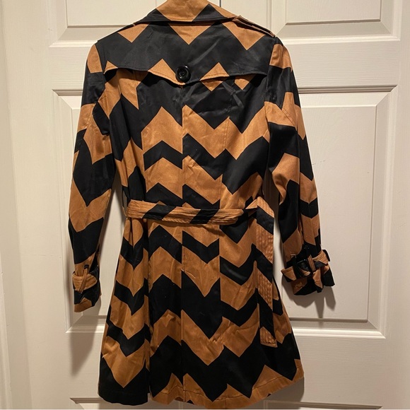Chevron Black/Camel Tan Jacket Coat - Picture 2 of 8